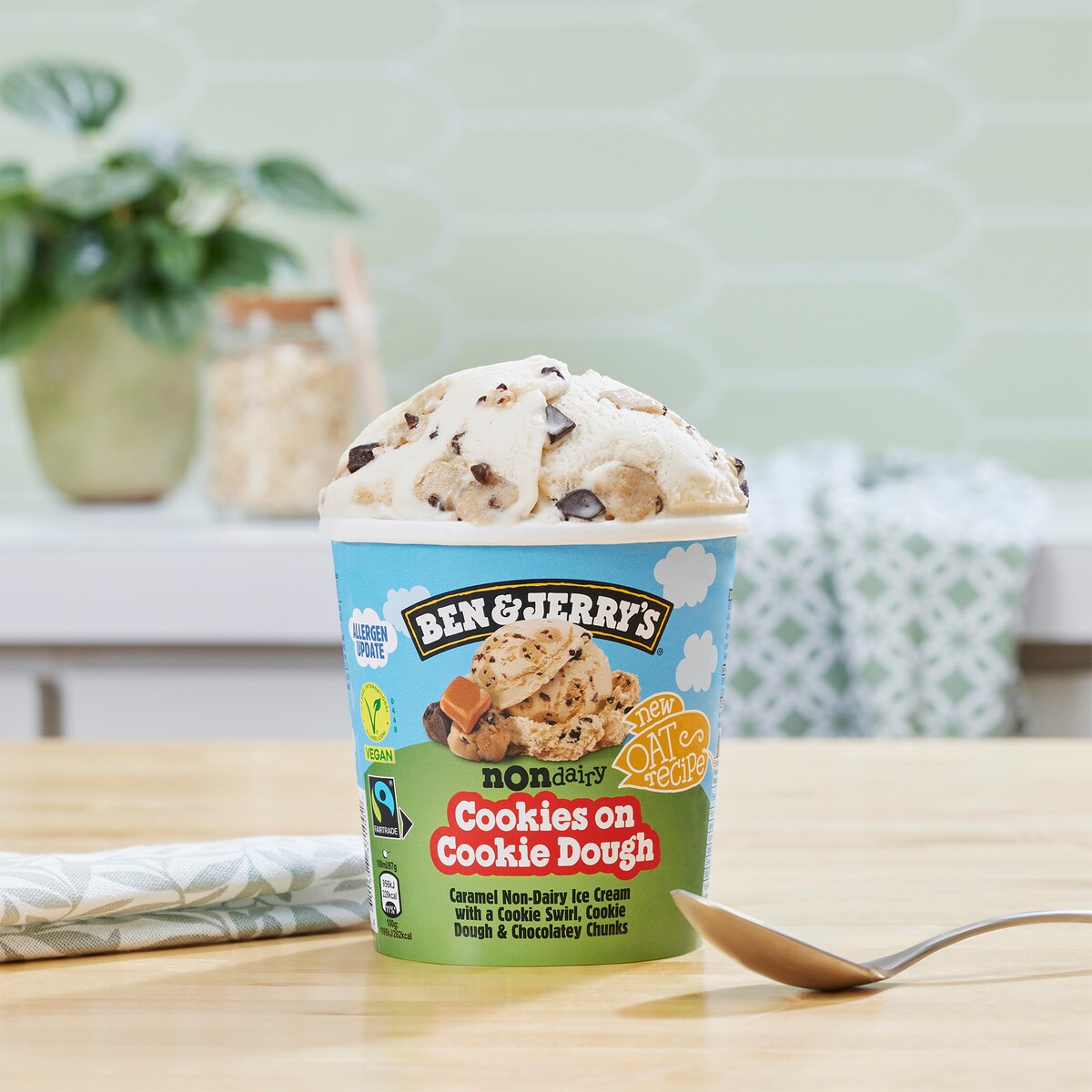 Cookies on Cookie Dough Non-Dairy Oat - Pint 4 / 4