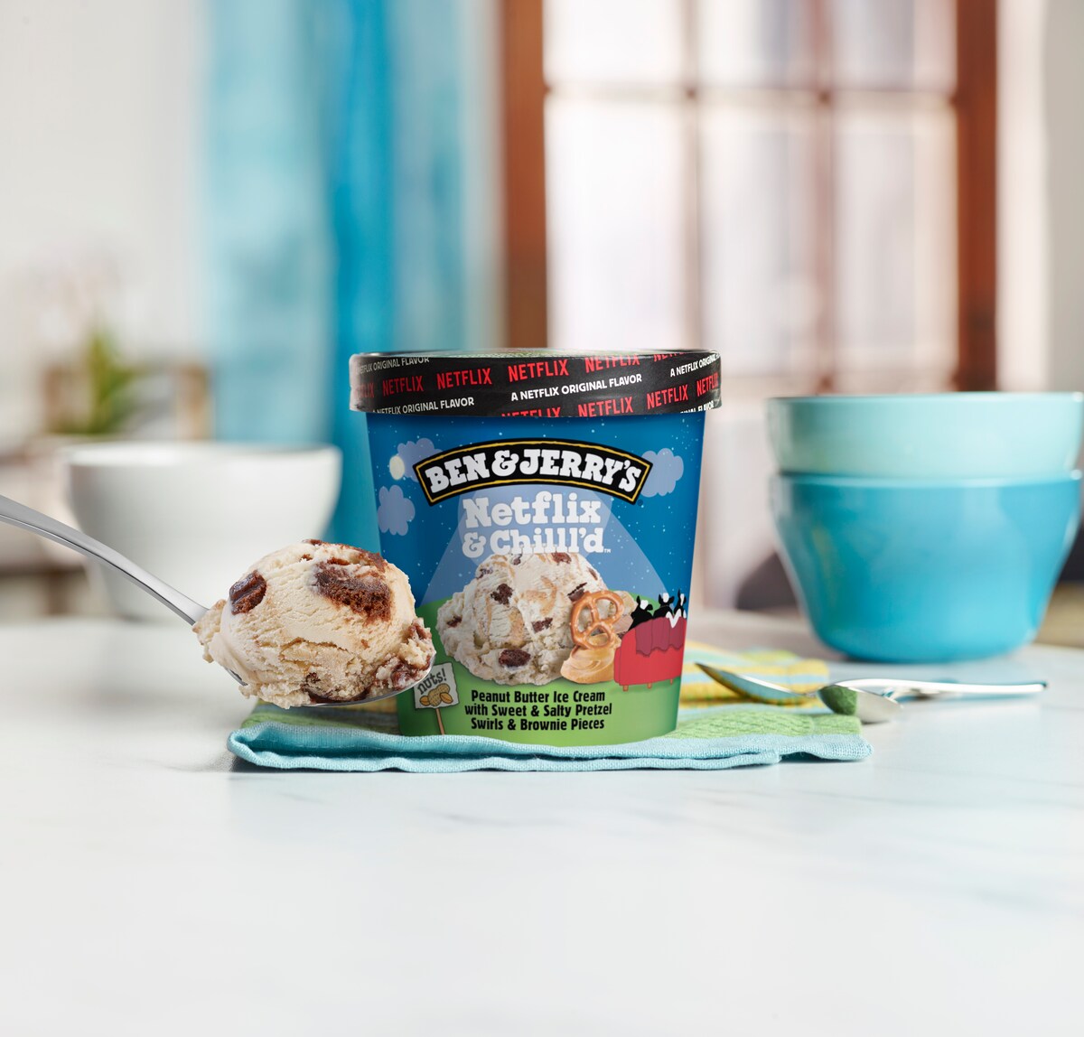Netflix & Chilll'd Helado - Pint 3 / 4